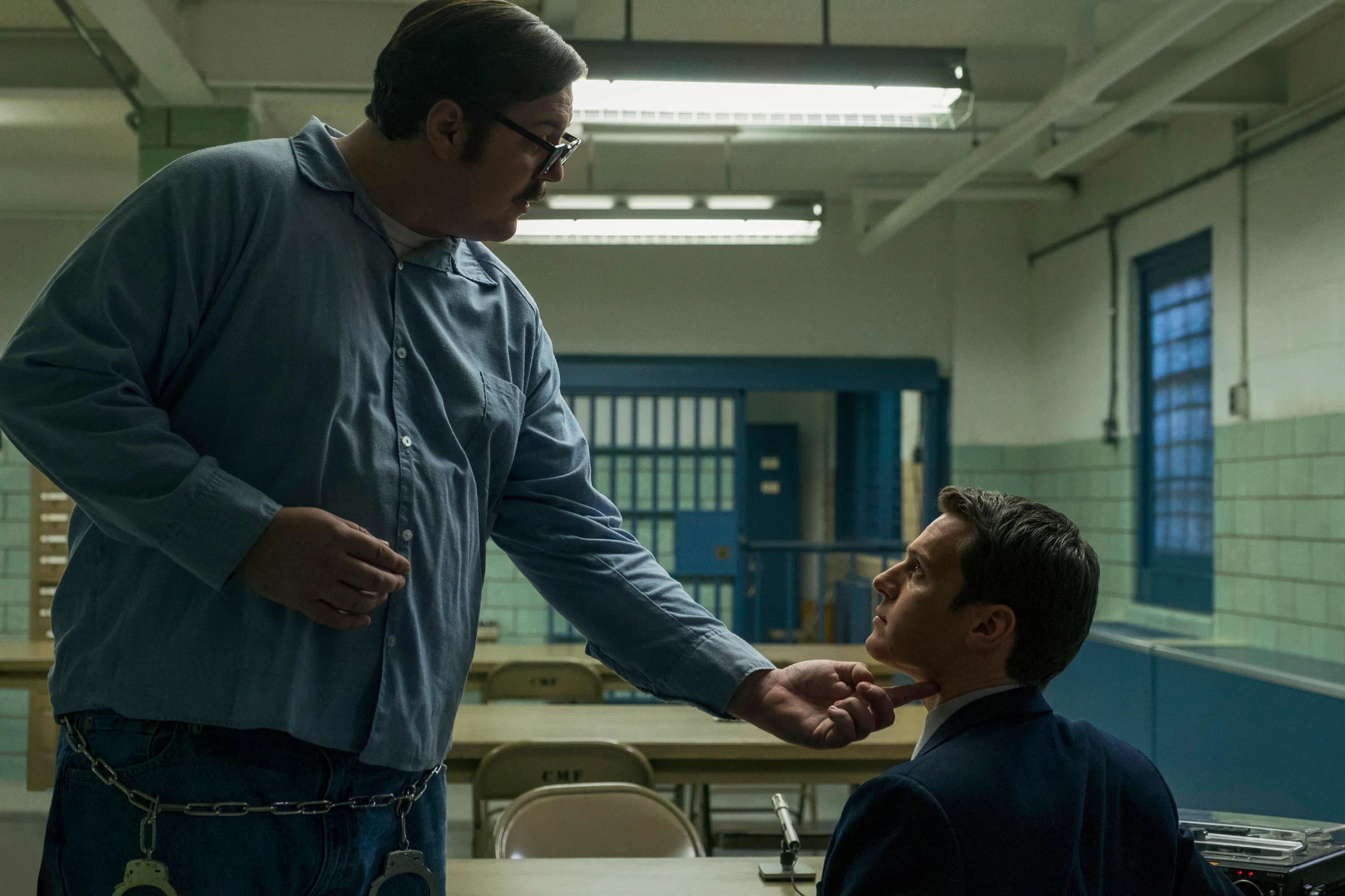 9bfb1381-aa0a-4a05-aeb3-d859a09869fe-391_mindhunter_103_unit_04270r2.jpg