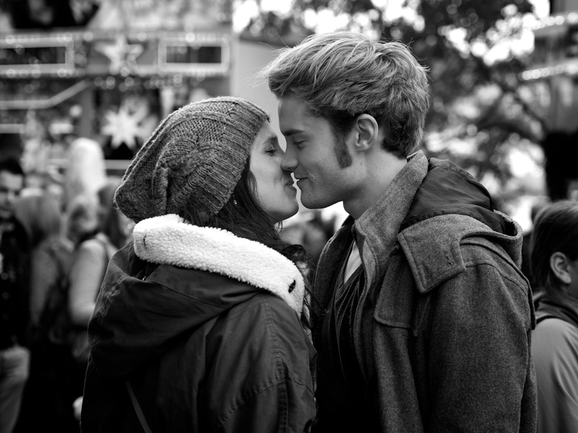 3 Tricks To Telling Someone Theyre Bad At Kissing