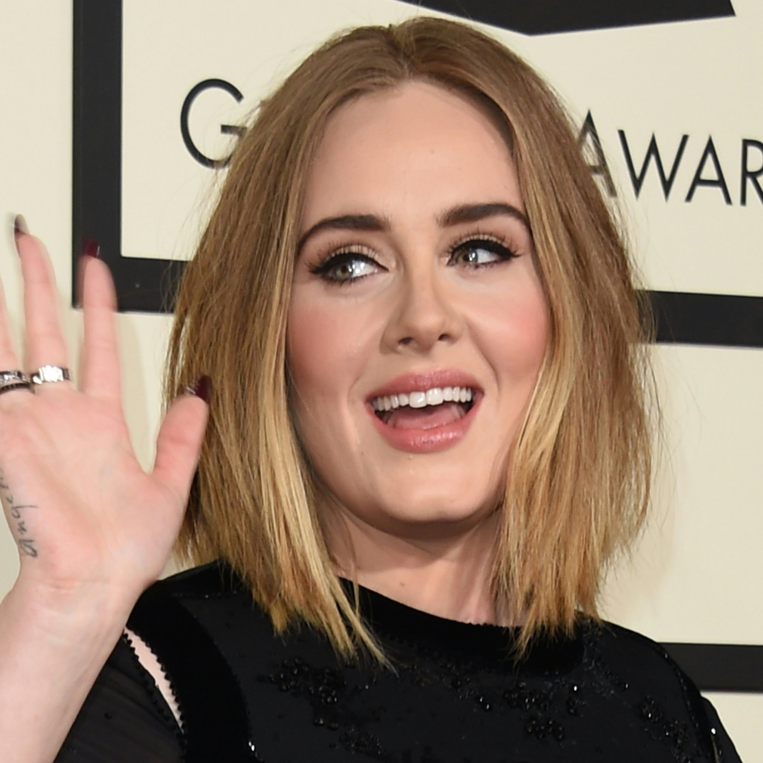 Adele Explains Audio Issues During Grammys 2016 Performance