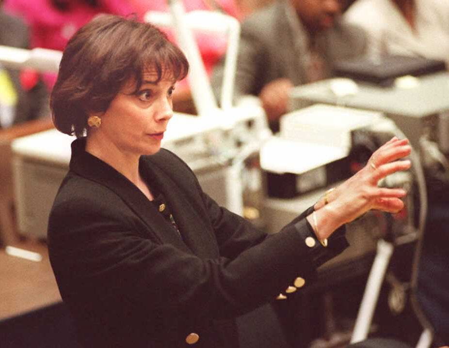 Marcia Clark S Haircut Made People Lose It At The Oj Simpson Trial