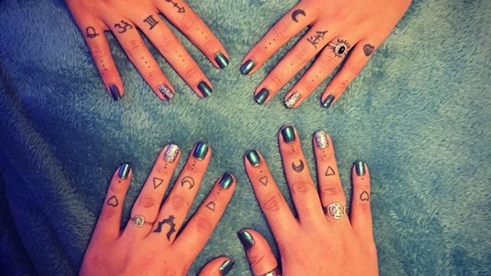 21 tiny micro tattoos that show the beauty in subtlety 21 tiny micro tattoos that show the beauty in subtlety