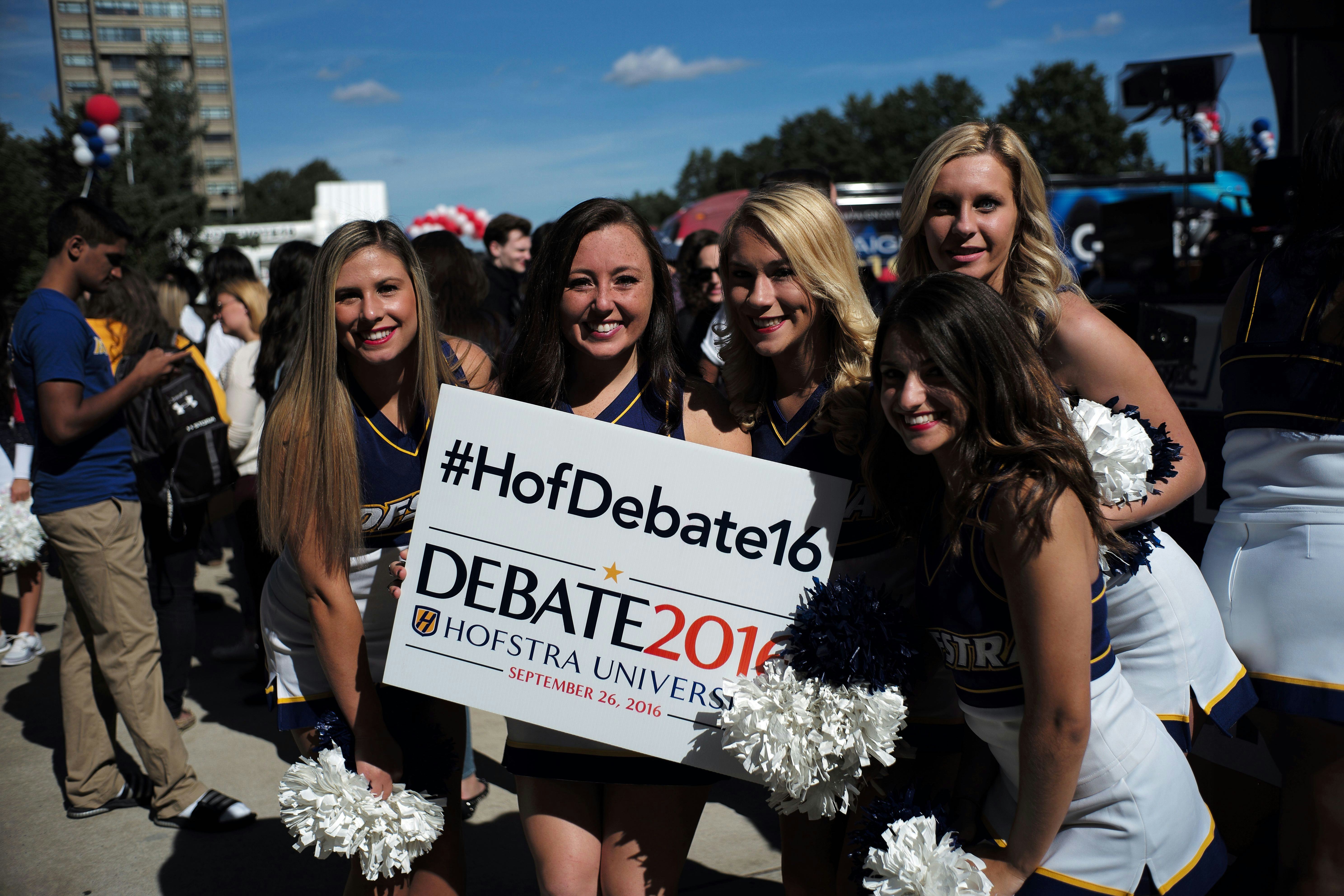 Trump gets $18 million in online donations after debate
