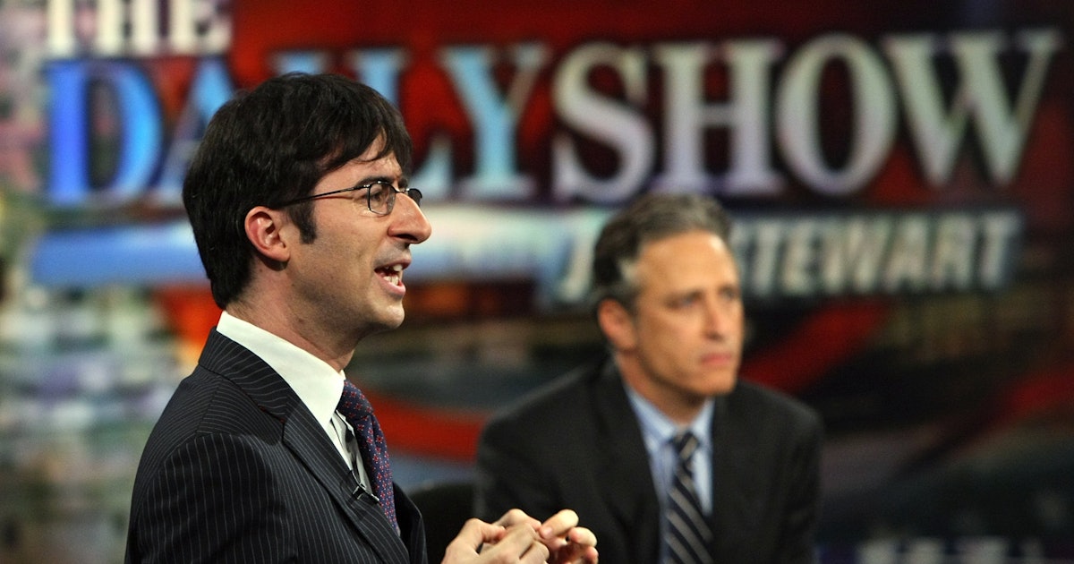 What Was John Oliver's First Segment With Jon Stewart? It's A Must-Watch - Bustle