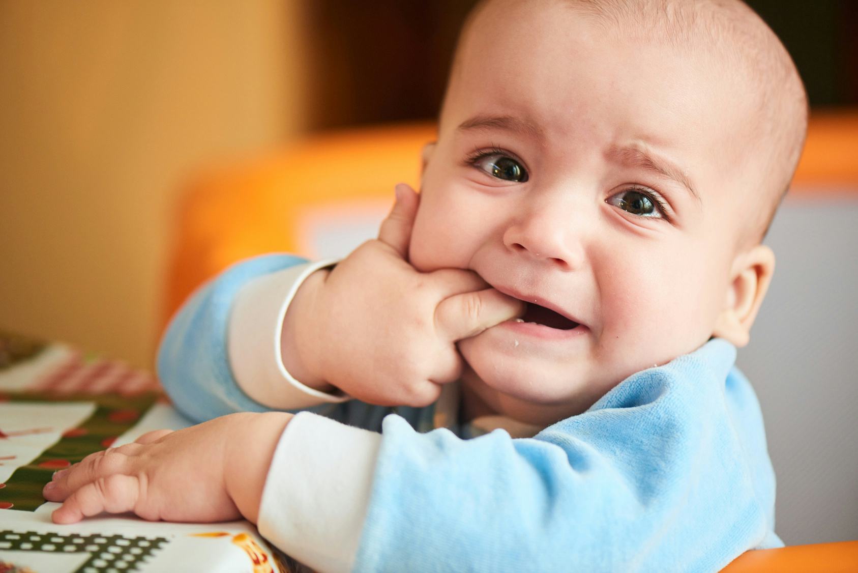When Do Babies Start Teething? There Are Some Common Signs