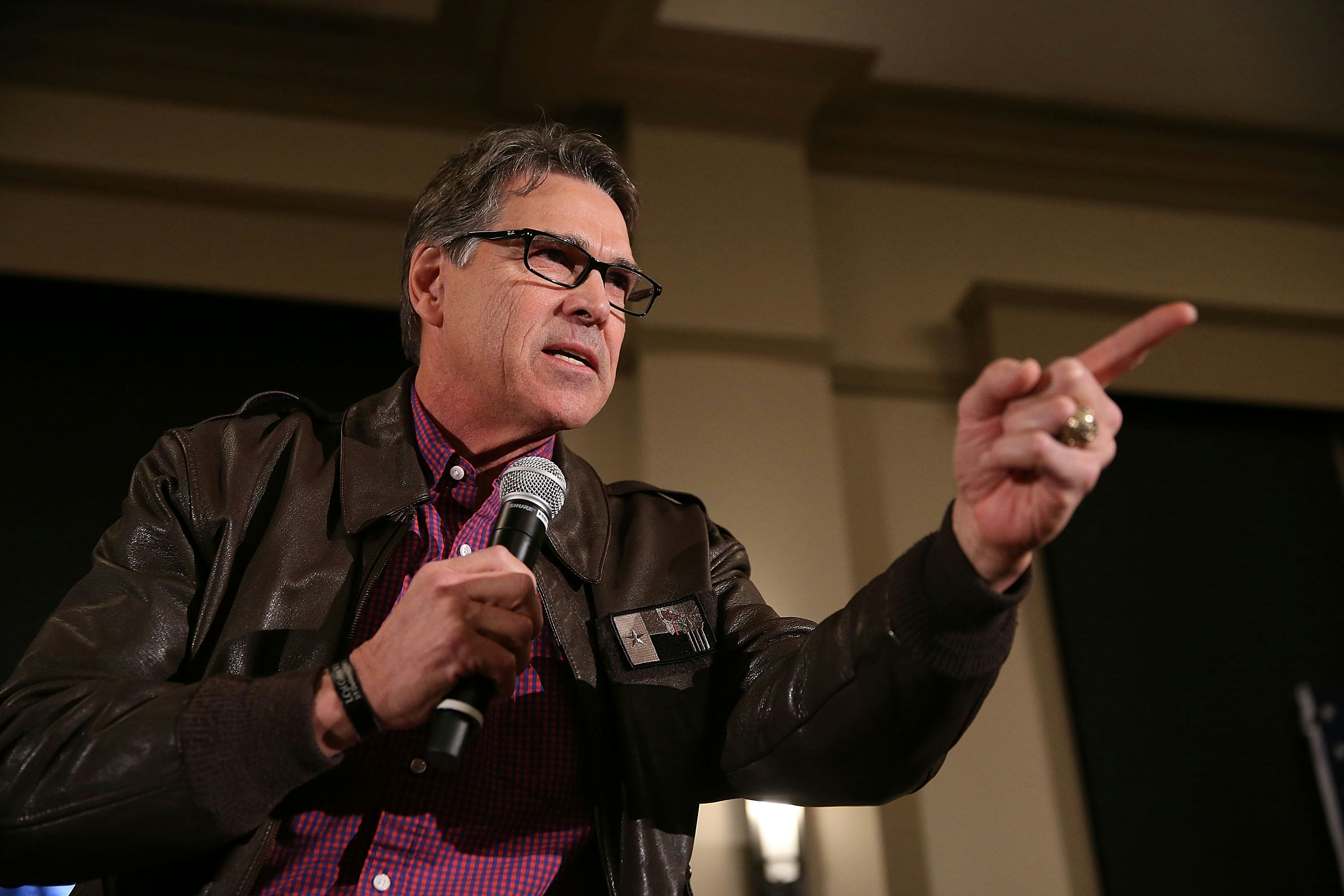 Texas A&M, Rick Perry clash on election of gay student body president Texas A&M, Rick Perry clash on election of gay student body president