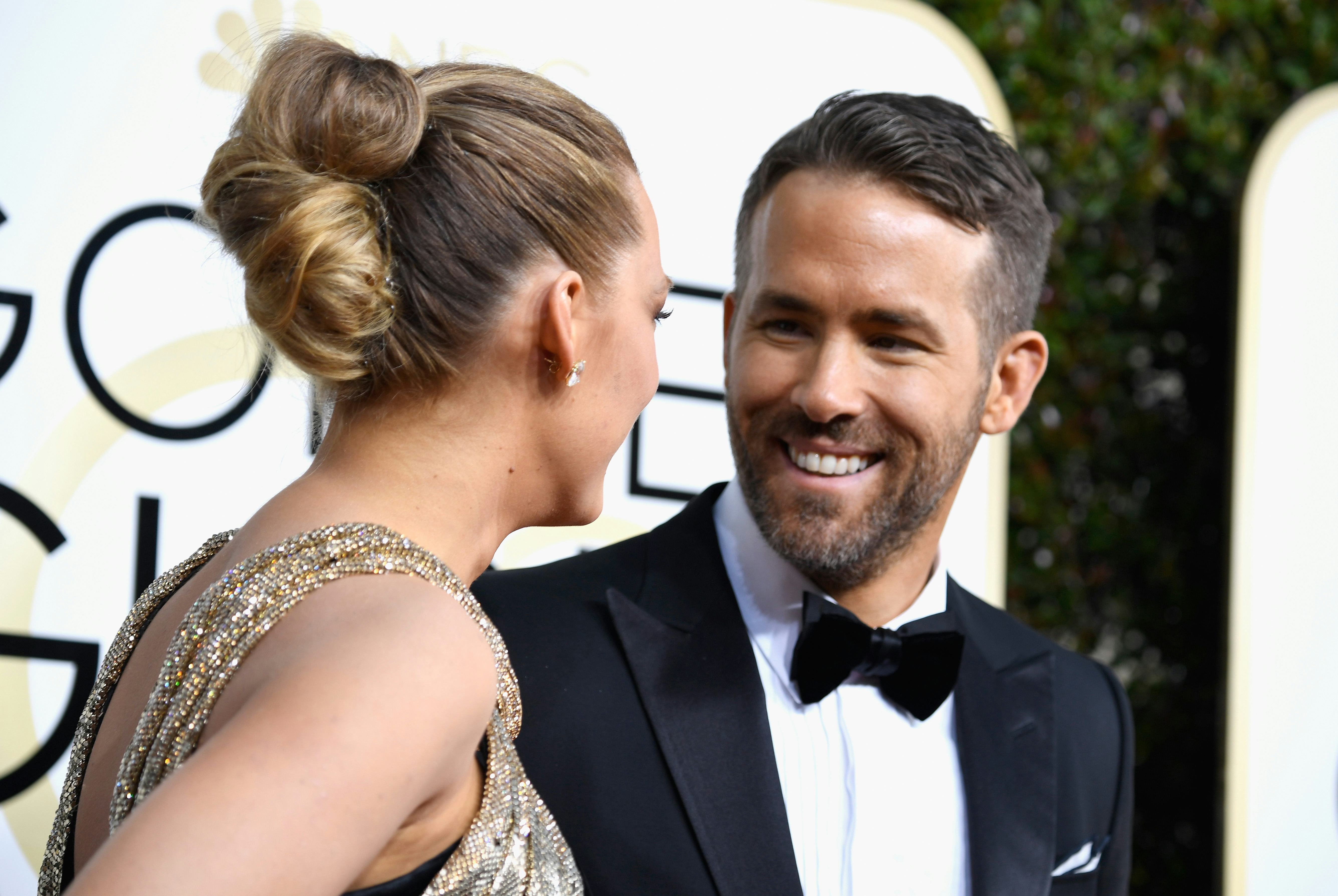 Blake Lively Reveals What Sexy Song Was Playing While She Gave Birth! Blake Lively Reveals What Sexy Song Was Playing While She Gave Birth!