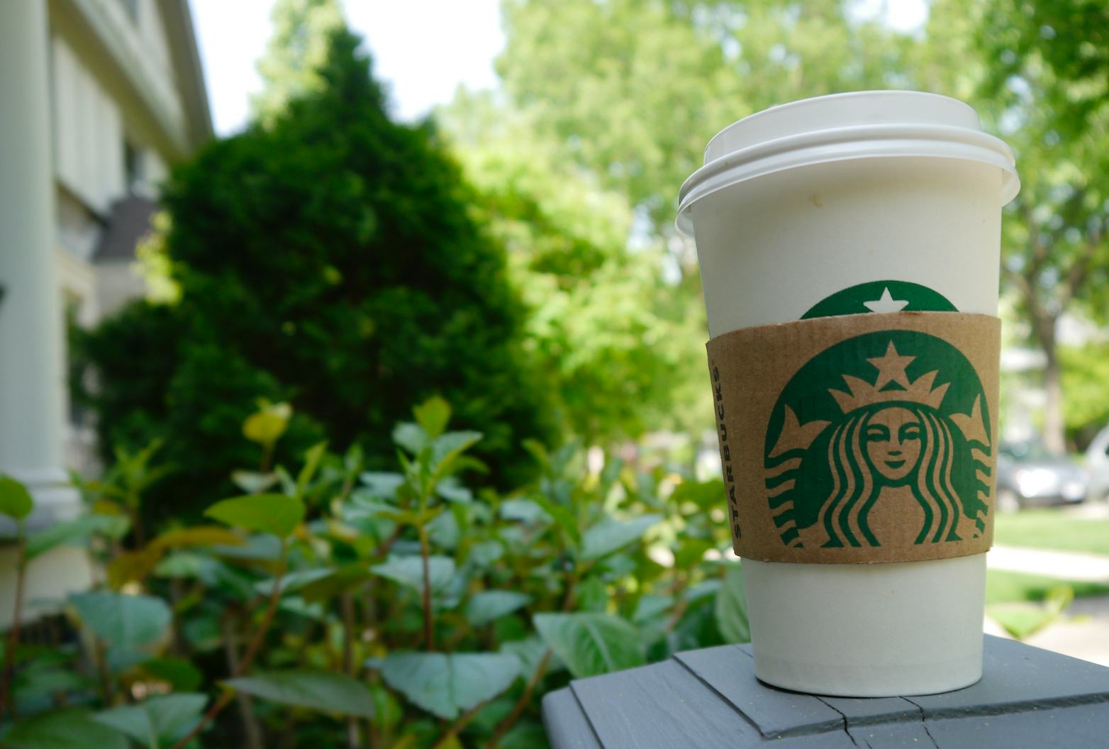 the-drink-starbucks-should-sell-to-boost-breastfeeding-moms-milk-supply