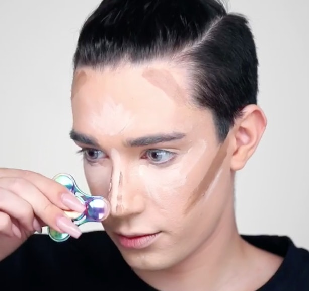 James Charles Fidget Spinner Contour Tutorial Takes The Craze To A Whole New Level