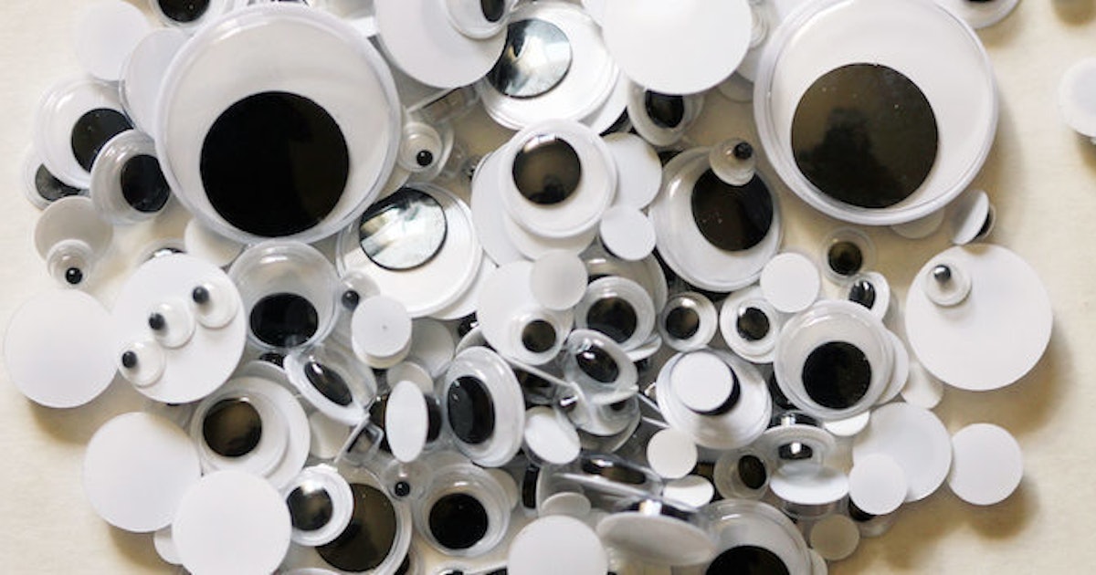 You Can Now Send People Googly Eyes With A Challenge To Complete