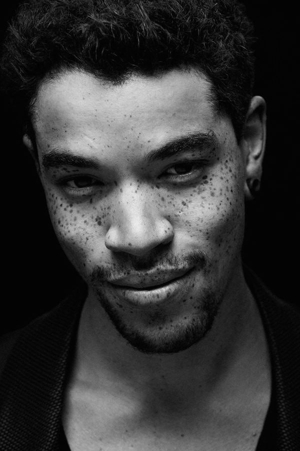 30 Insanely Hot Guys With Freckles Who Will Make You Melt Photos