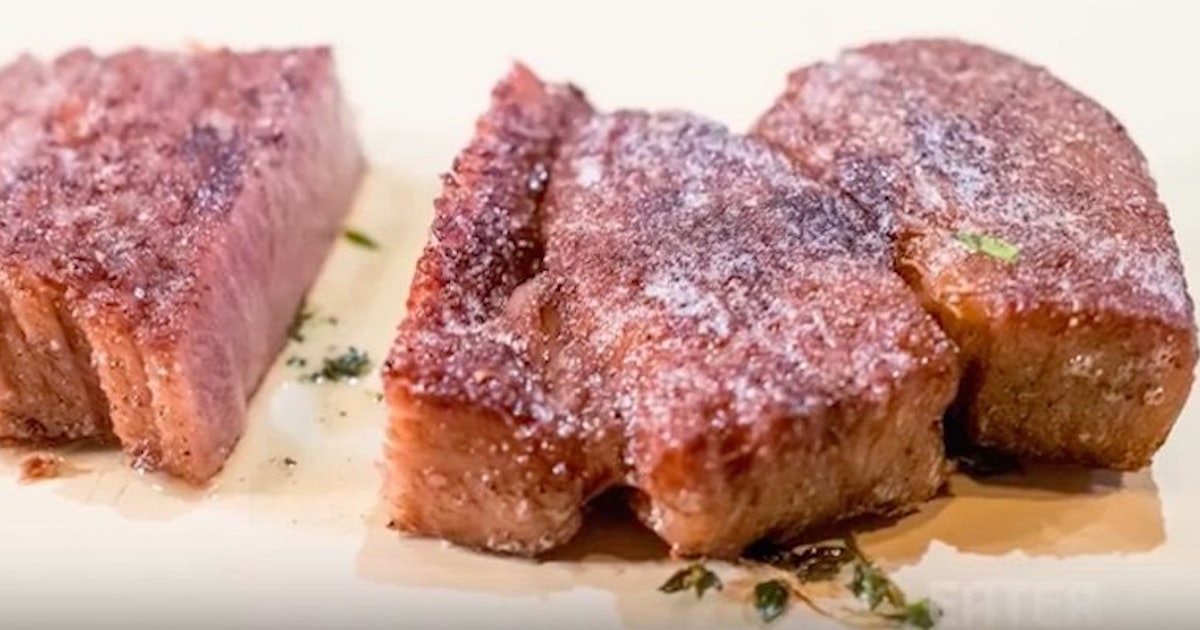 This Is How The Most Expensive Steak In The World Is Made this-is-how-the-most-expensive-steak-in-the-world-is-made