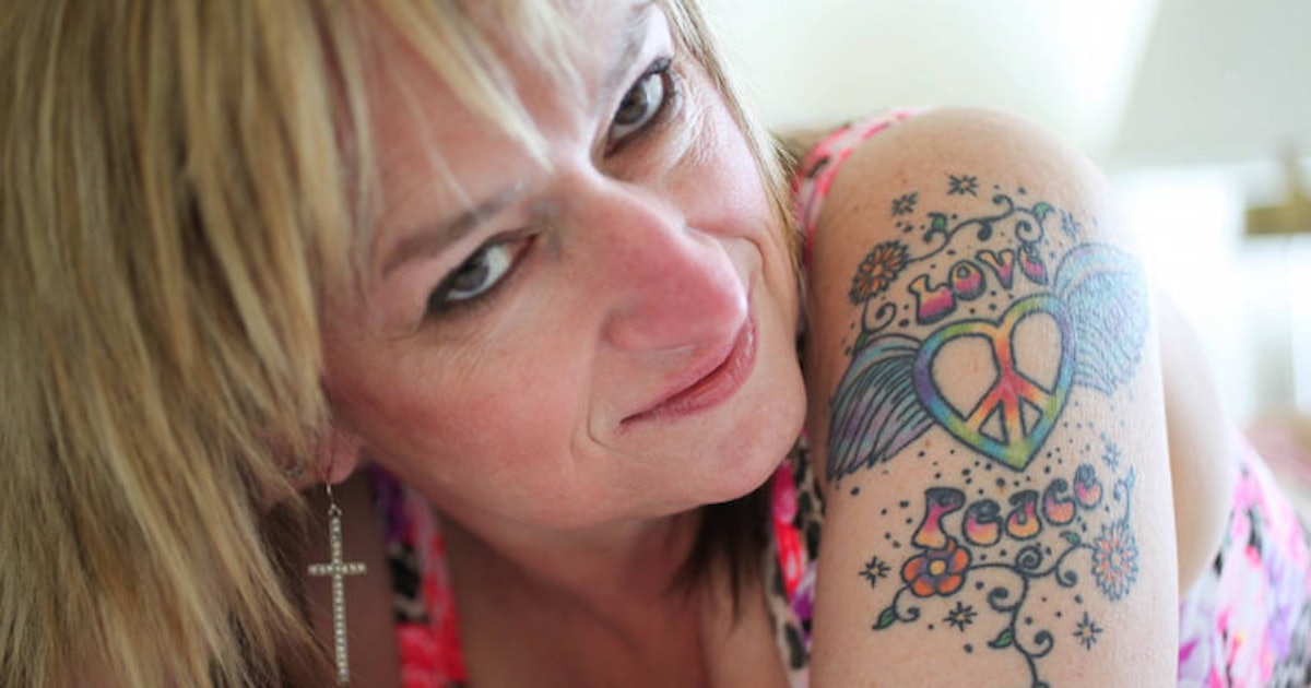 Frauen mit tattoo kennenlernen