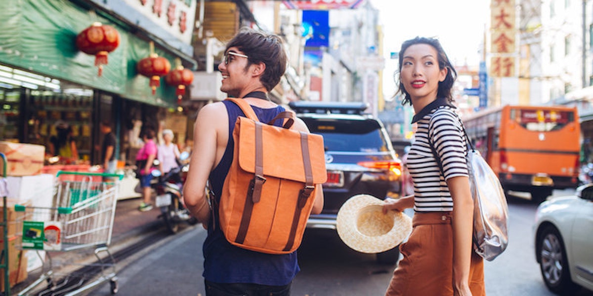 5 Places To Meet A Guy When Youre Traveling Alone