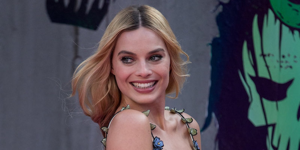 Margot Robbie Knows The Ultimate Way To Relax Is Drinking A Shower Beer 2463