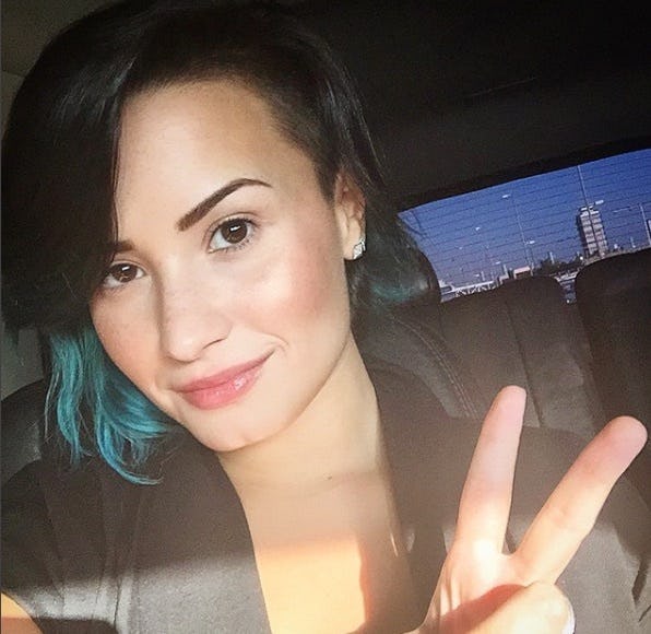 Demi Lovato Dyed Her Hair And She Looks Like A Completely