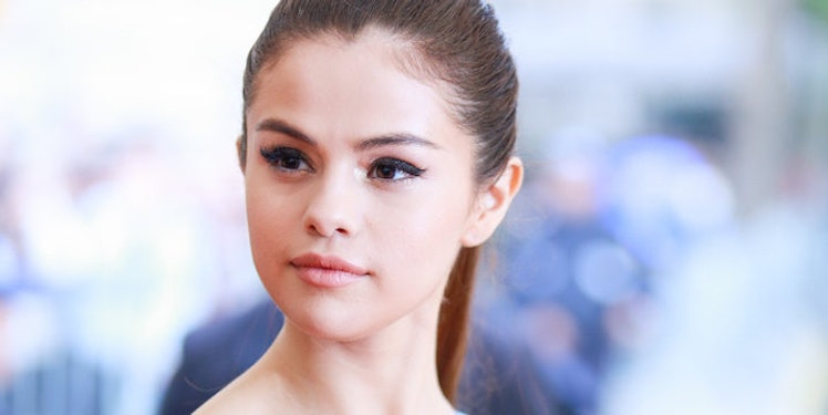 Selena Gomez Debuts New Haircut On Instagram - 748 x 448 jpeg 40kB