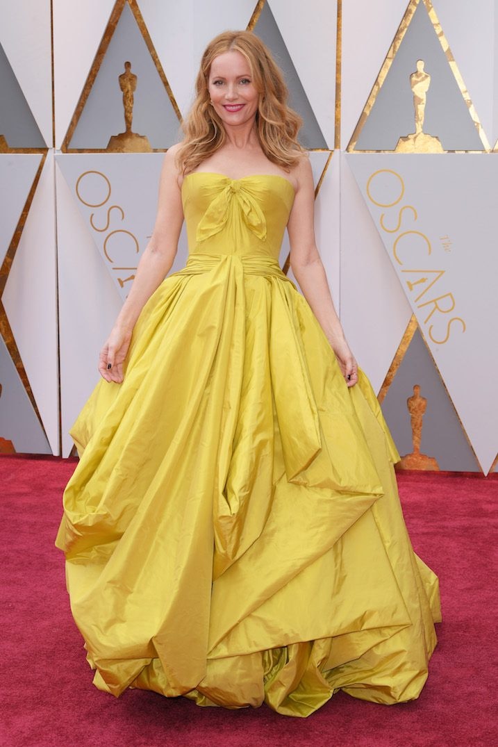 Leslie Mann Looked Like Belle At The Oscars