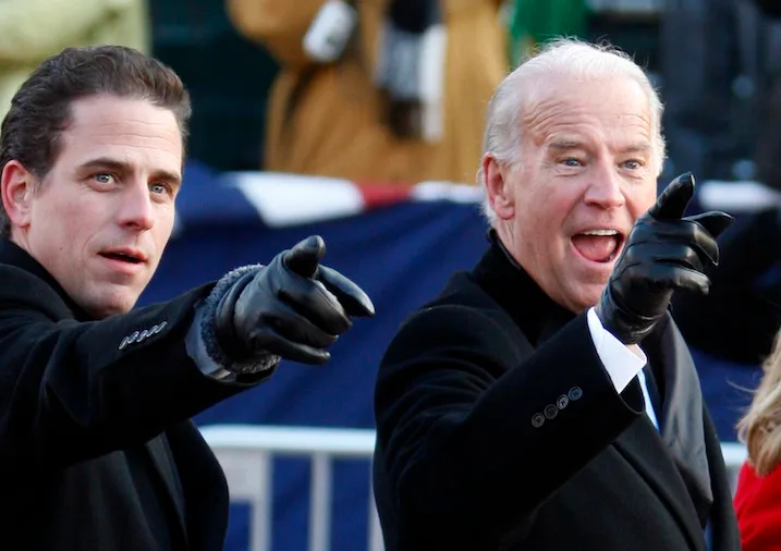 https://typeset-beta.imgix.net/elite-daily/2017/05/08100212/hunter-biden-joe-biden-pointing.jpg