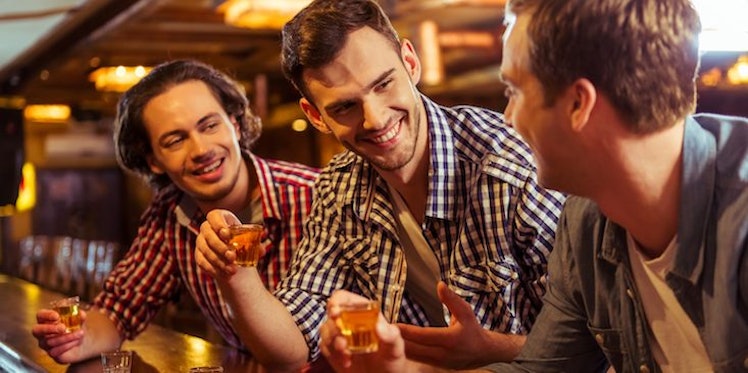 Drunk Straight Guys Are More Likely To Hook Up With Guys 