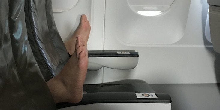 Viral Picture Of Bare Feet On Plane Seat Is Freaking Twitter Out
