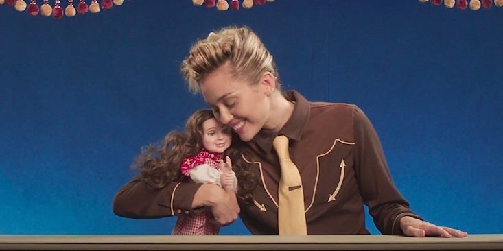 Miley Cyrus "Younger Now" Music Video Is Basically "Hoedown ...