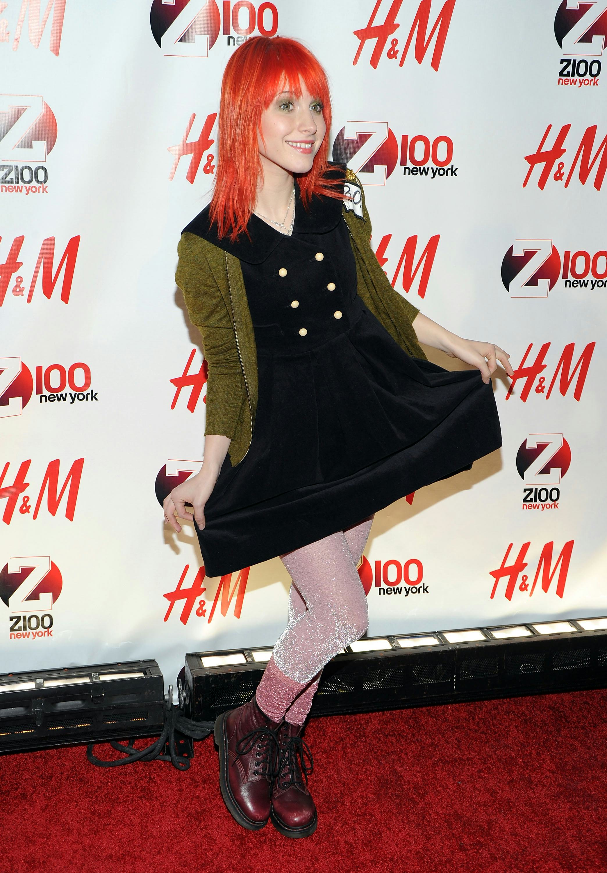Where To Buy Hayley Williams Hair Color Line Gooddyeyoung