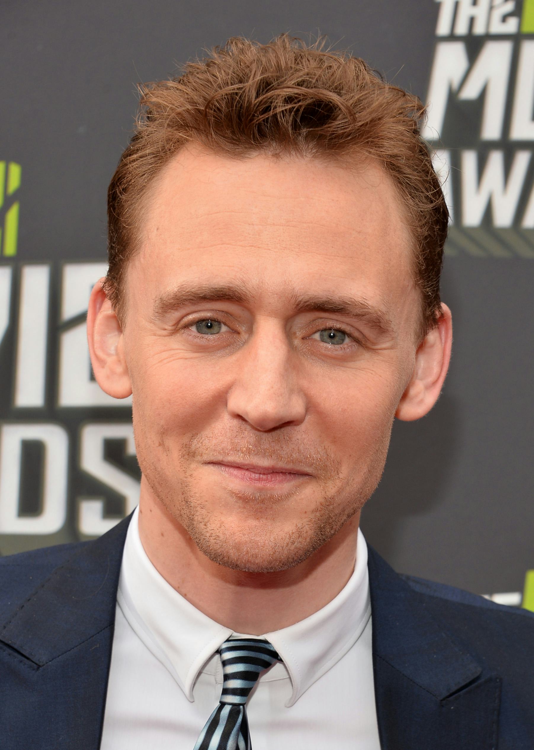Ranking Tom Hiddleston S Hairstyles From Golden Retriever To