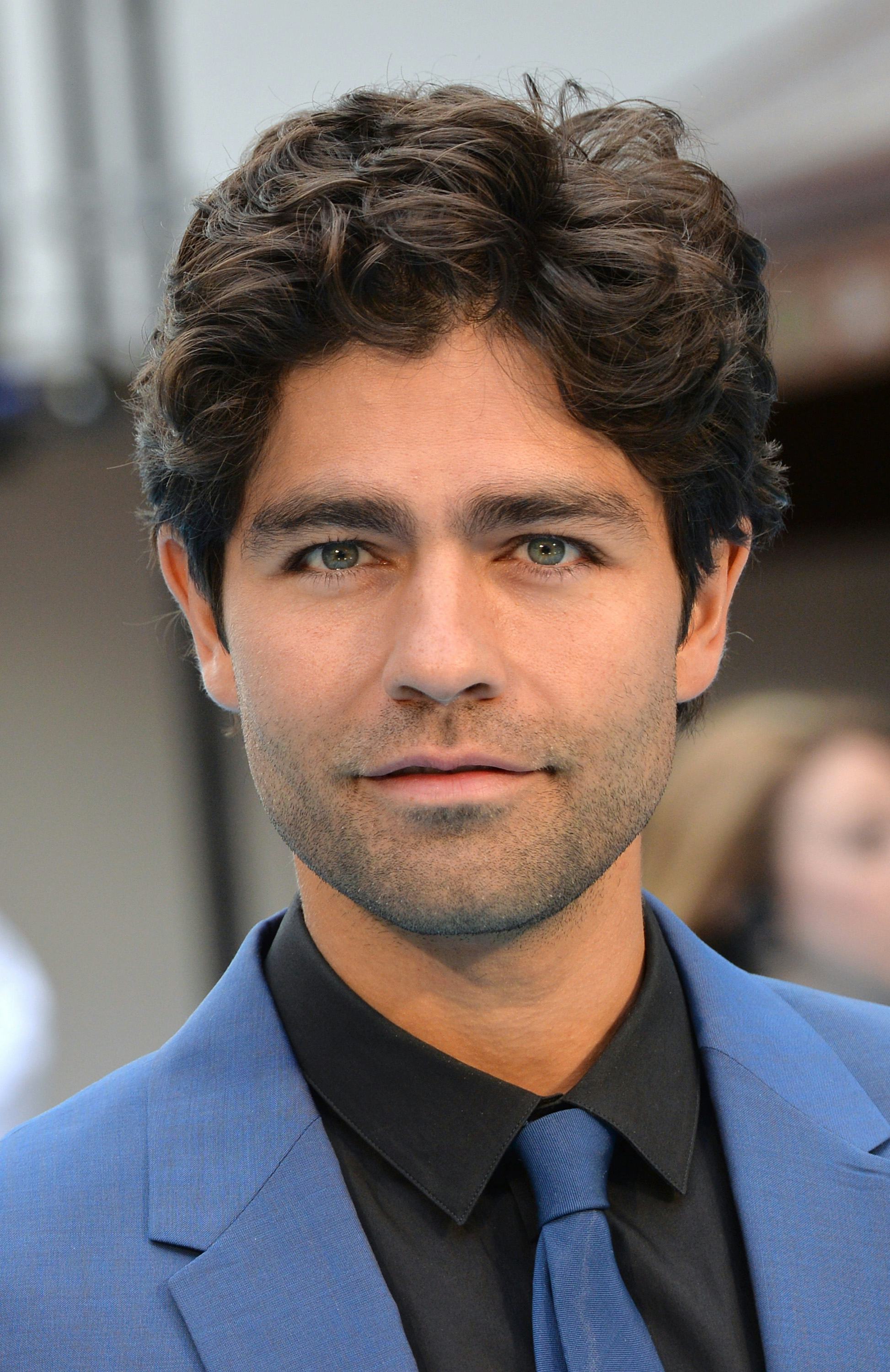 Adrian Grenier Buzzed His Hair So Let S Take A Moment To Remember