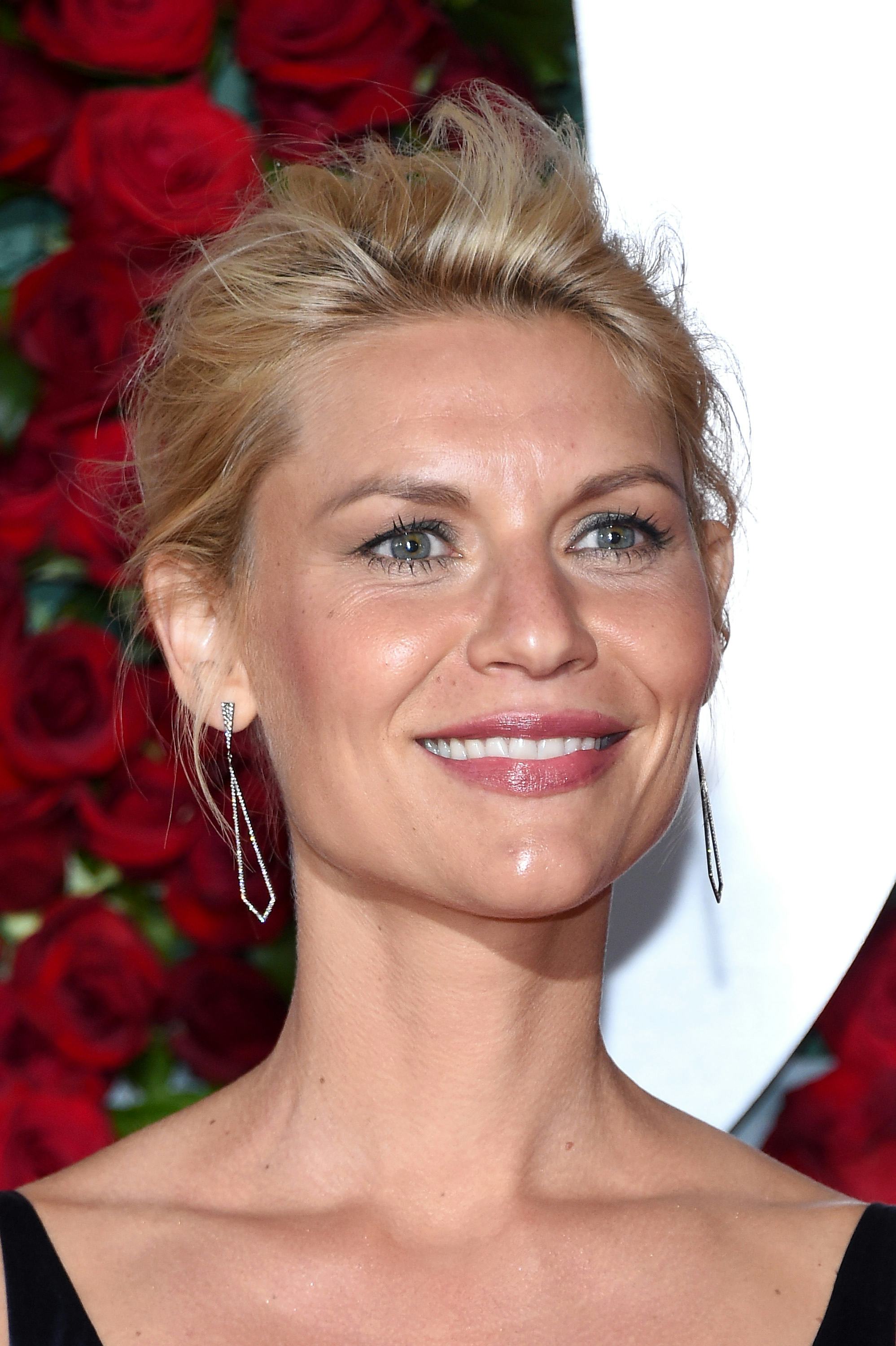 Cleavage Claire Danes nude (21 foto and video), Tits, Fappening, Boobs, bra 2019 Cleavage Claire Danes nudes (21 photo), Ass, Leaked, Feet, underwear 2018