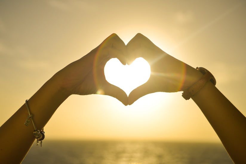 6 Ways To Be More Comfortable With Yourself