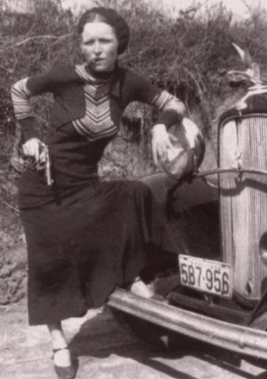 9 Photos Of Bonnie Clyde Like You Ve Never Seen Them