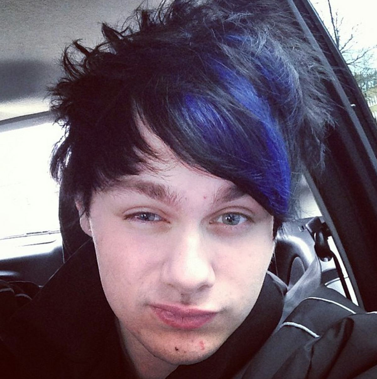 5sos Michael Clifford Is A Walking Rainbow Here Are 13 Of His