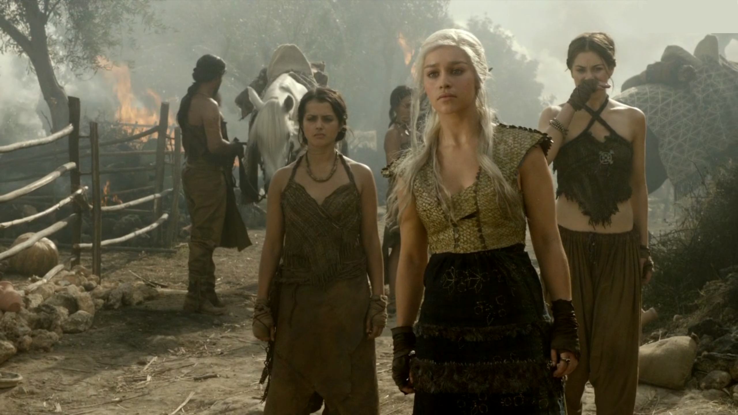 Daenerys Targaryen S Fashion Evolution Through Game Of Thrones