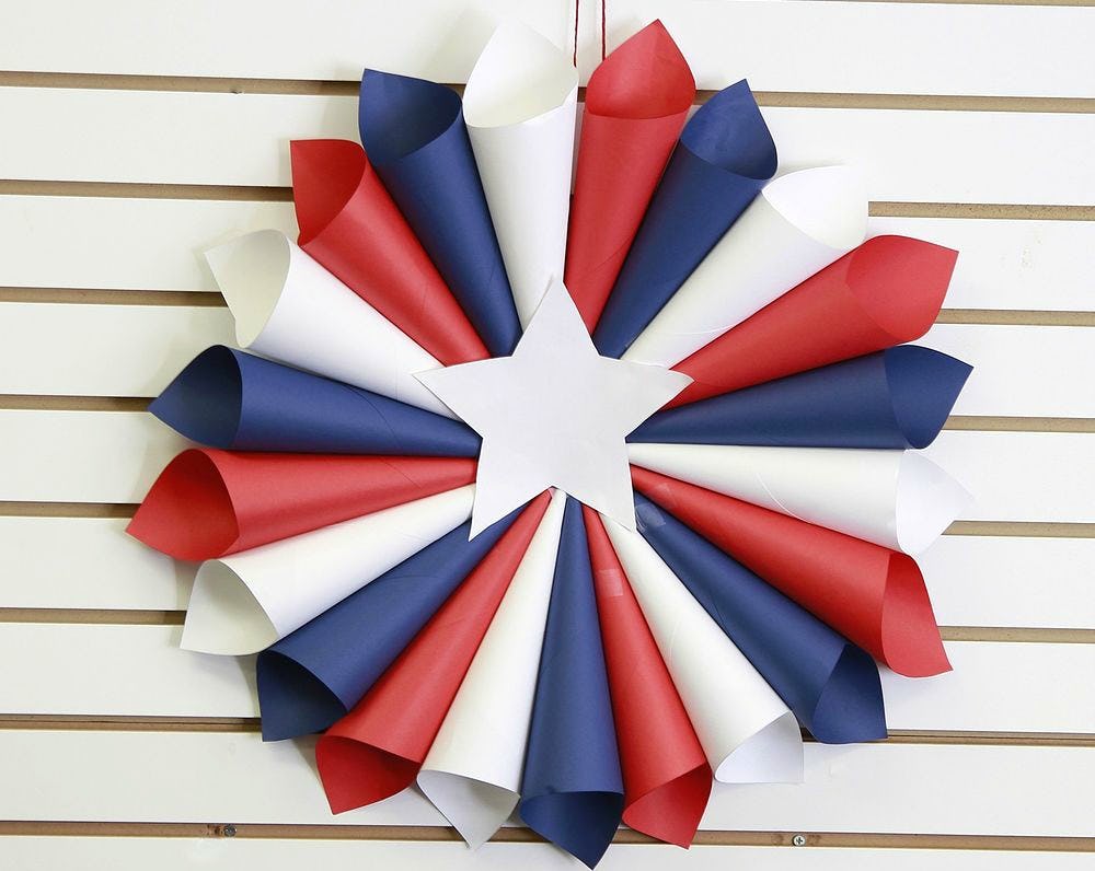 7 Memorial Day Decorations You Can Make At The Last Minute And