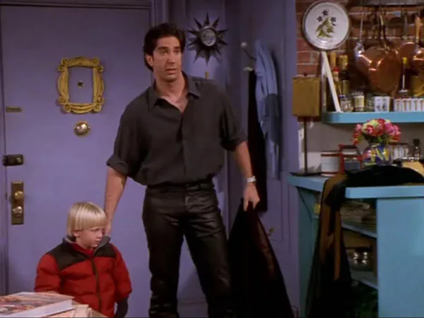 The 16 Most Outdated Outfits On Friends Will Make You Thankful