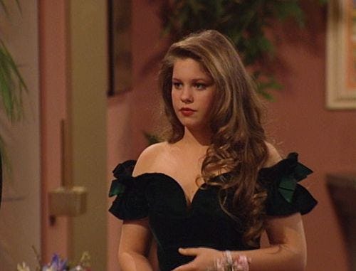 7 Times Dj Tanner Was A Beauty Inspiration From Her Teased Bangs