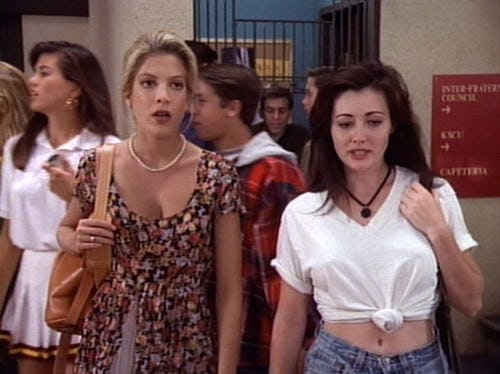 21 Style Lessons From Beverly Hills 90210 That Still Influence