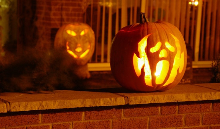 why do we go trick or treating on halloween the tradition dates way back - The Tradition Of Halloween why do we go trick or treating on halloween the tradition dates way back - The Tradition Of Halloween