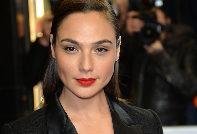 Gal Gadot Is Pregnant With Her Second Child & Announced It ...