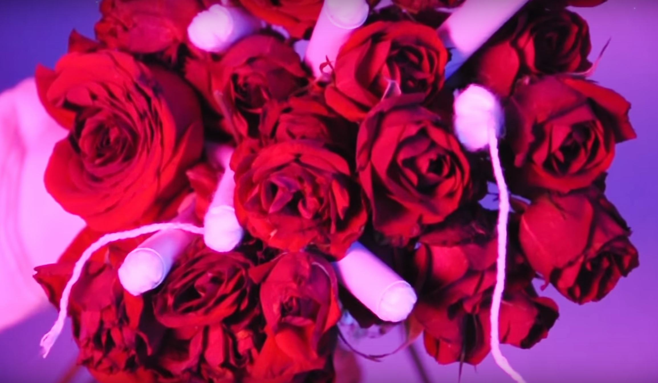 Want Tampons For Valentine's Day? This Gift Guide Is Using The Holiday