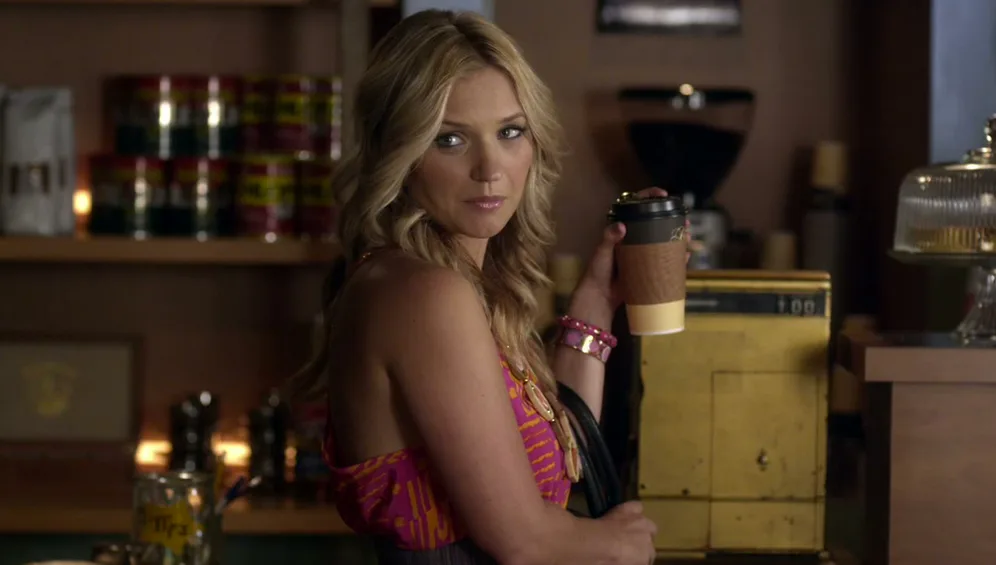 Cece Is A Pretty Little Liars