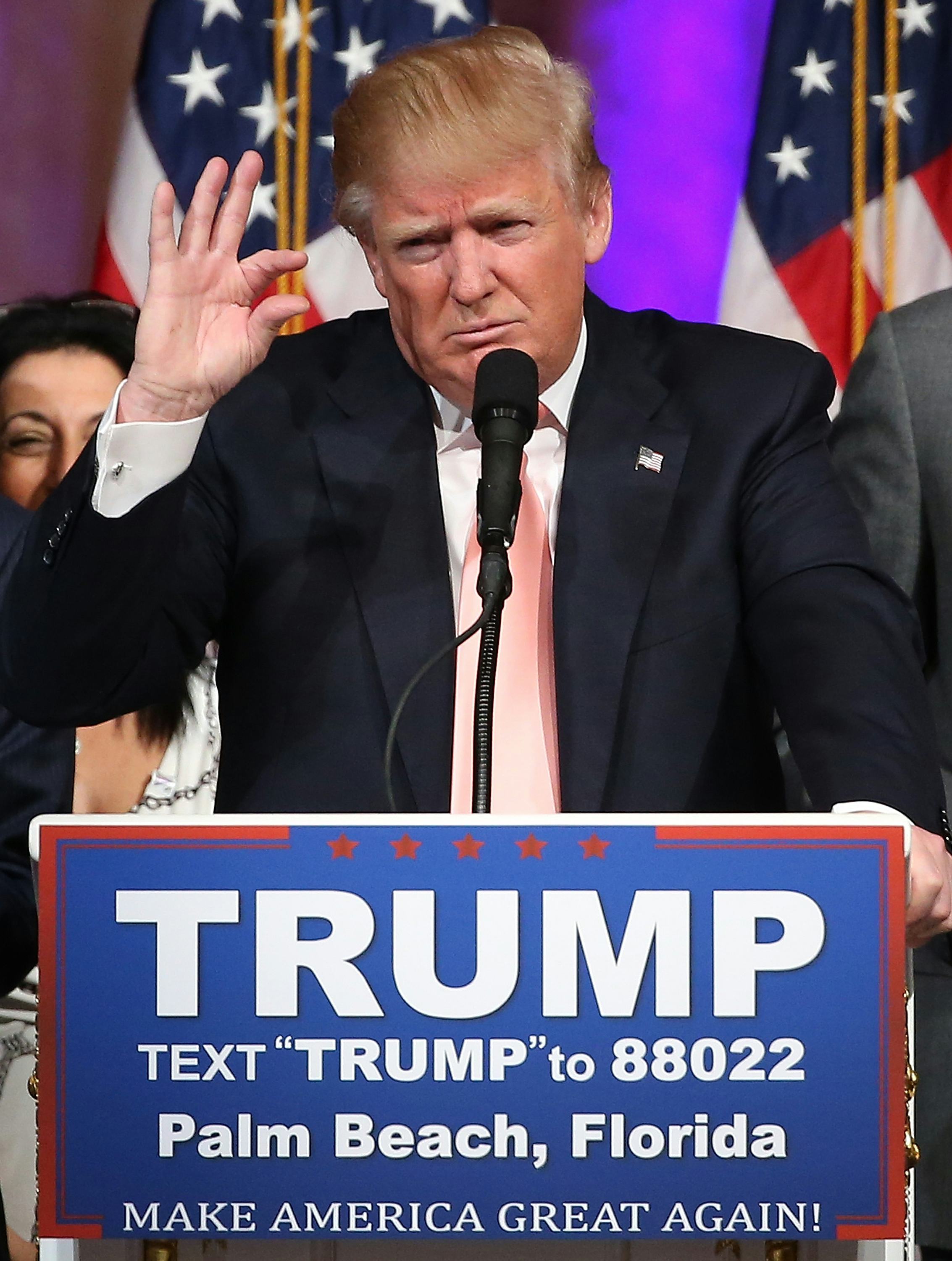 How Many Houses Does Donald Trump Own? The Real Estate ...