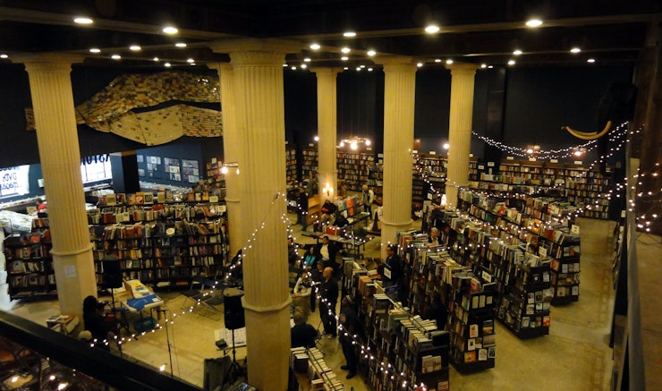 The 8 Best Bookstores In Los Angeles Because Yes People