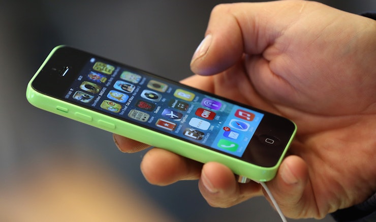 What Is The Text Message That Turns Off People's iPhones? Get Ready To