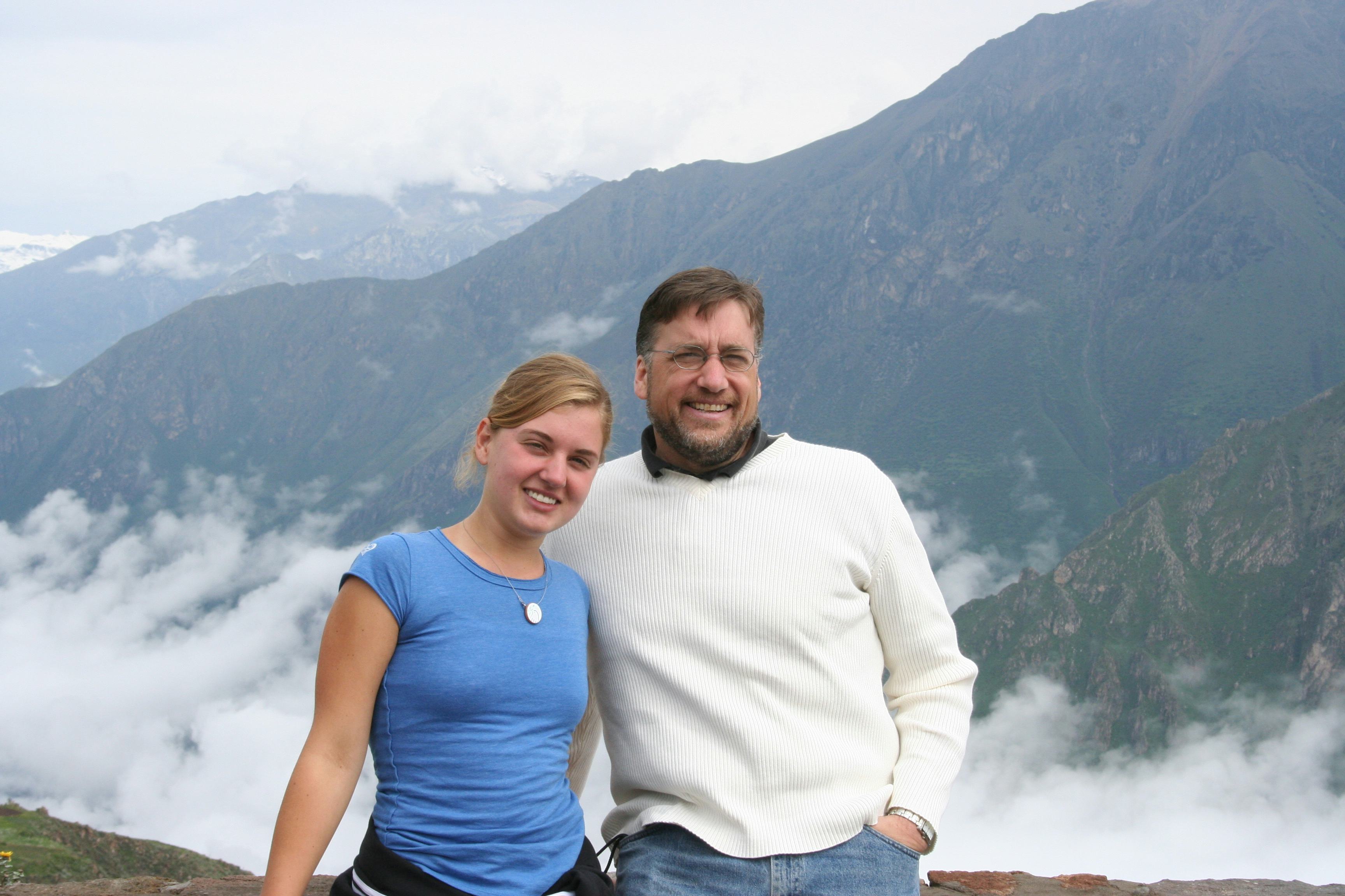 What Should You Say To Someone Who's Lost A Family Member ...