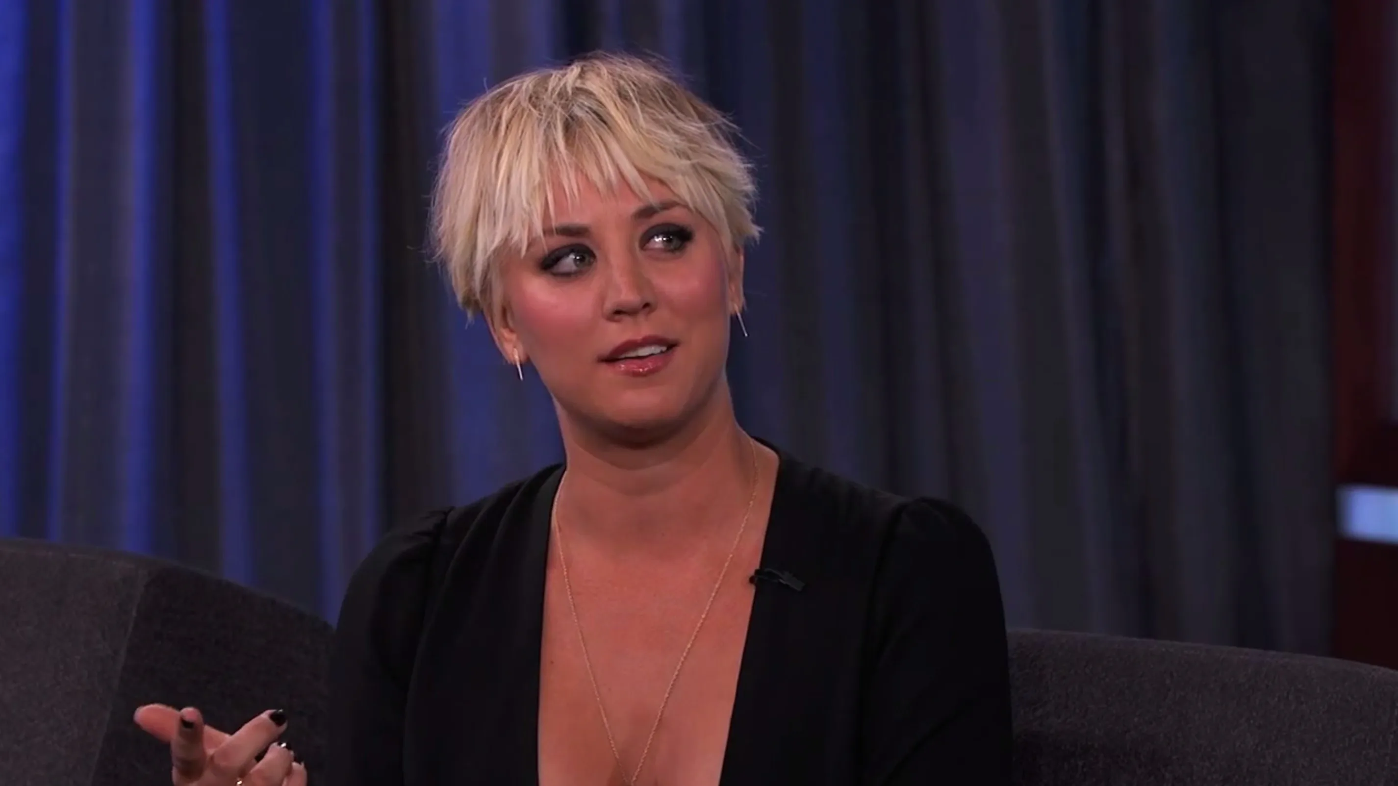 Kaley Cuoco-Sweeting's Nude Photo Scandal Response Is Pretty Much Perfect — VIDEO