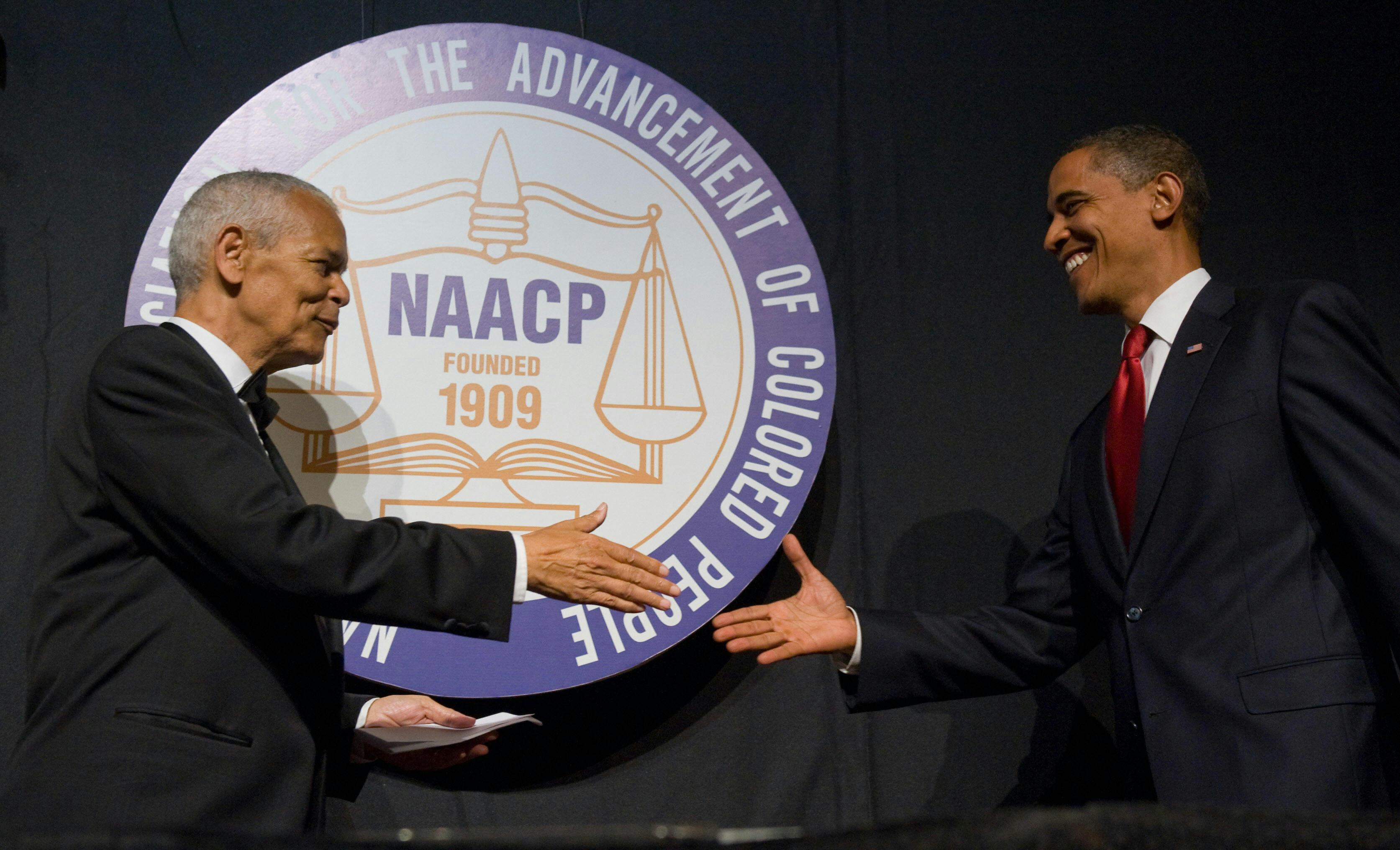 Julian Bond Has Died Amp The Former Naacp Chairman Leaves