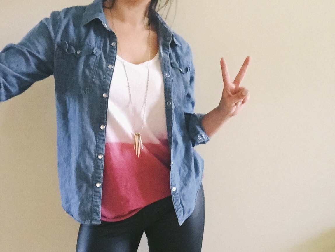 10 Seriously Awesome Dip-Dye DIYs| Dip Dye DIYs, Dip Dye DIY Projects, Dip Dye DIY Projects, Awesome Craft Projects, Easy Craft Projects, DIY Craft Projects, Simple Craft Projects.