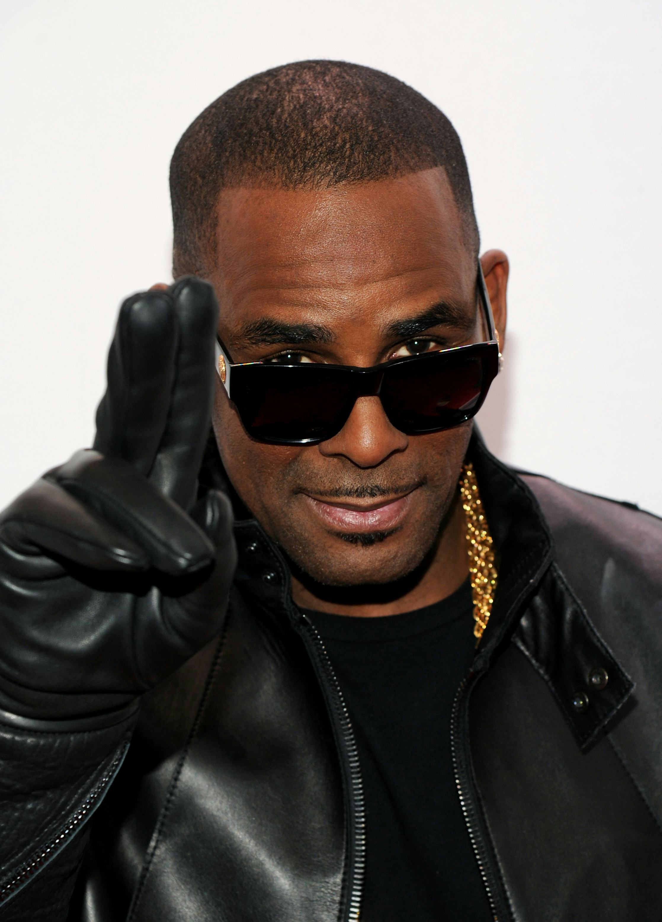 R. Kelly Should Accept His Trandgender Son, Jay, As He Is ...