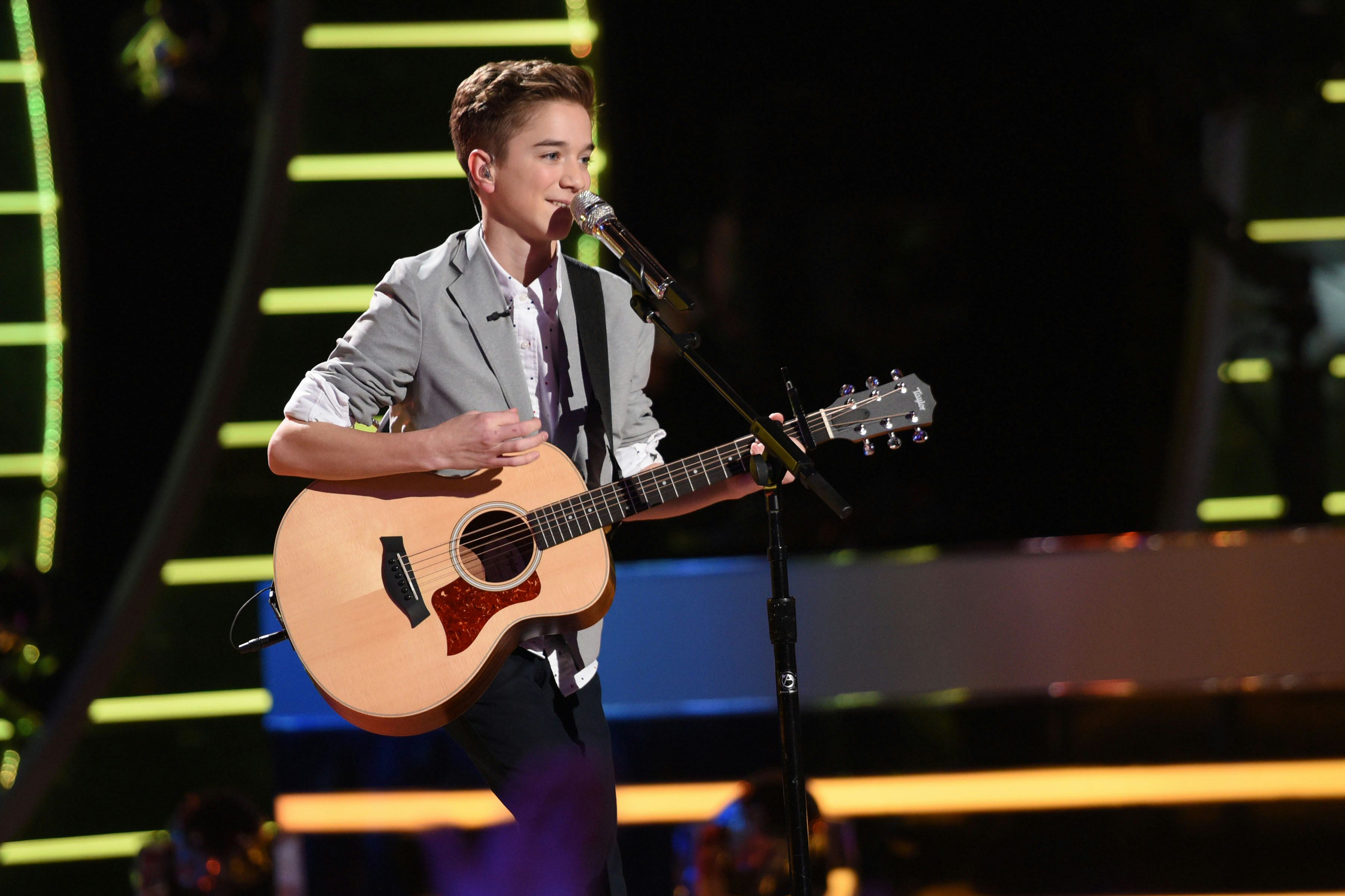 2 how dust play beta 10 Spot Idol' A Top Earns The In Seavey Daniel 'American